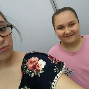 Meet your Posher, Eva